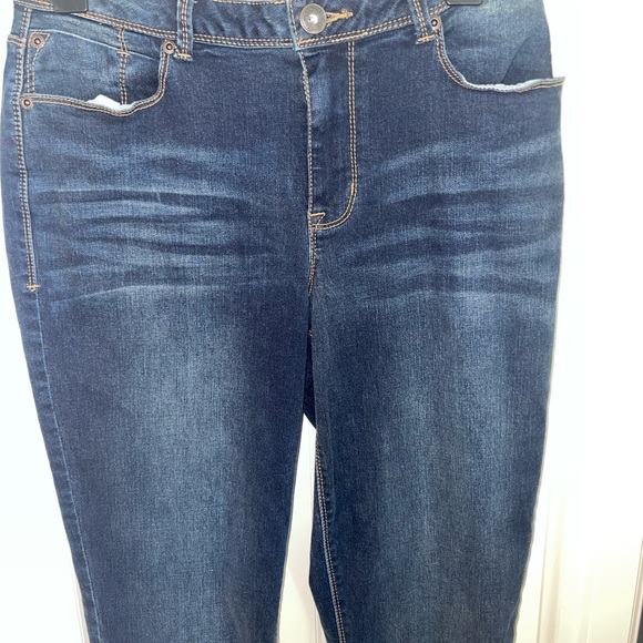 Maurices Curvy‎ Slim Boot Jeans Womens 7/8 Reg NWT Stretch - Picture 2 of 8